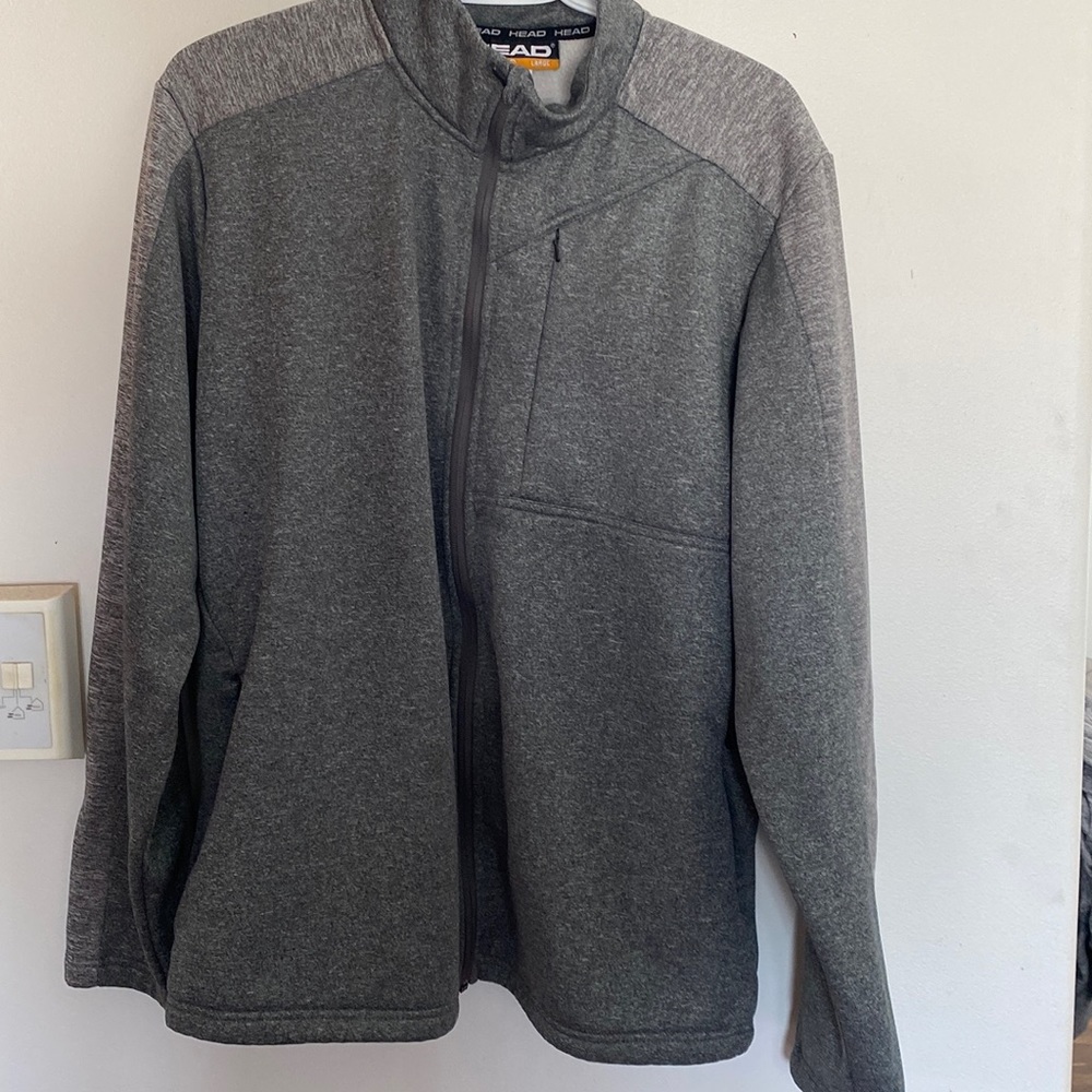 Head grey sweater no marks no holes 🔥🔥🔥🔥🔥